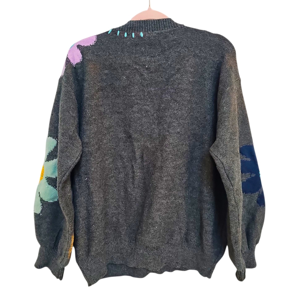 NWOT POL Dark Floral V-Neck Sweater Size S Gray Chunky Embroidered Whimsigoth - Picture 2 of 4